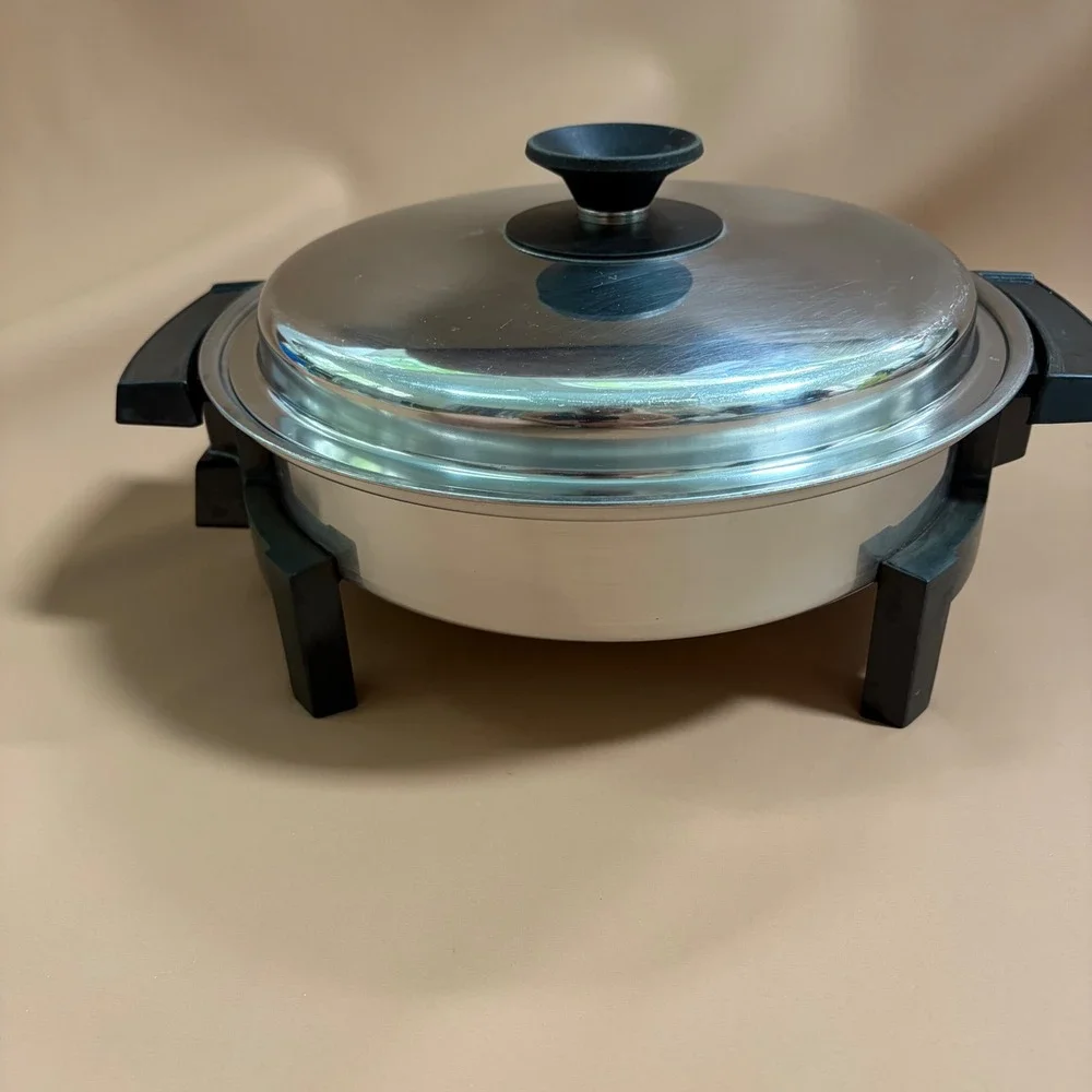 Liquid Core 17884 Stainless Steel Electric Skillet 900W Made in USA Tested